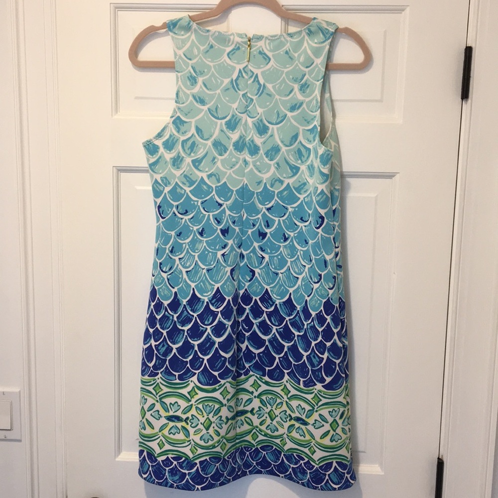 Lily Pulitzer size M wrinkle resistant dress - Picture 5 of 6